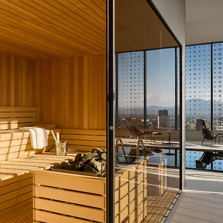 Intercontinental - By Ihg Hotel 5*