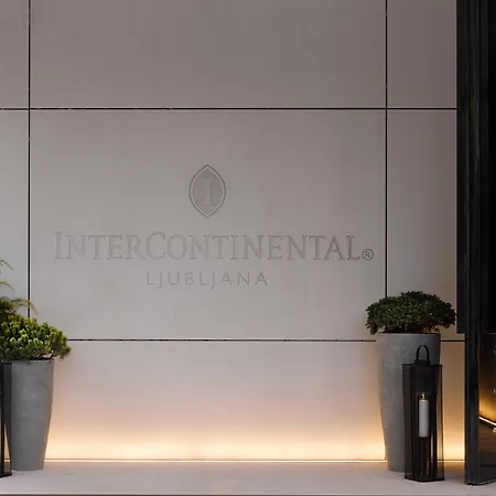 Готель Intercontinental - By Ihg