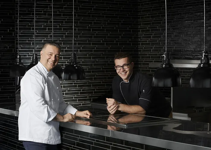 Intercontinental - By Ihg Hotel 5*