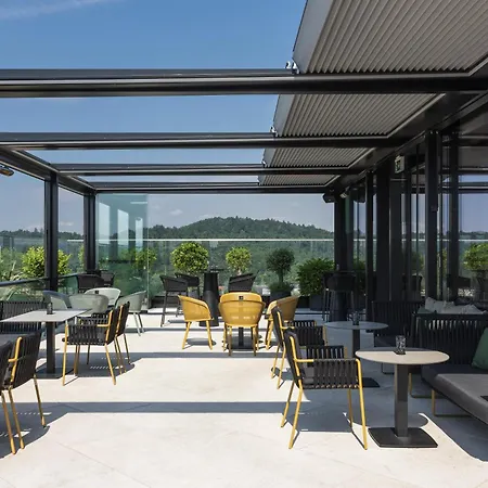 Intercontinental - By Ihg מלון 5*