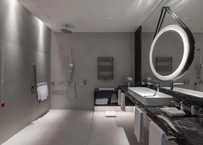 Hotel Intercontinental - By Ihg