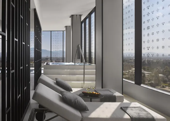 Intercontinental - By Ihg 5*