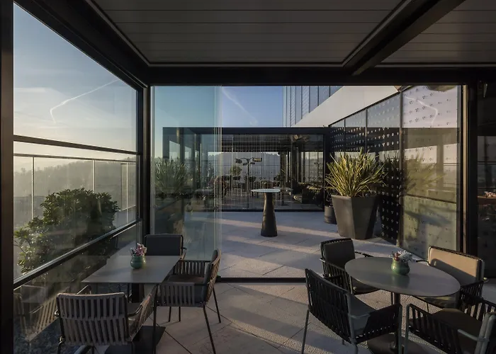 Intercontinental - By Ihg Hotel