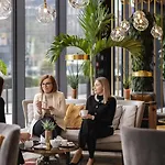 Intercontinental - By Ihg 5*