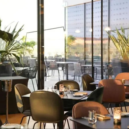 Intercontinental - By Ihg Hotell 5*