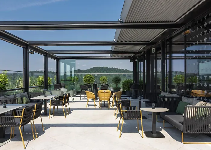 Intercontinental - By Ihg Szálloda 5*