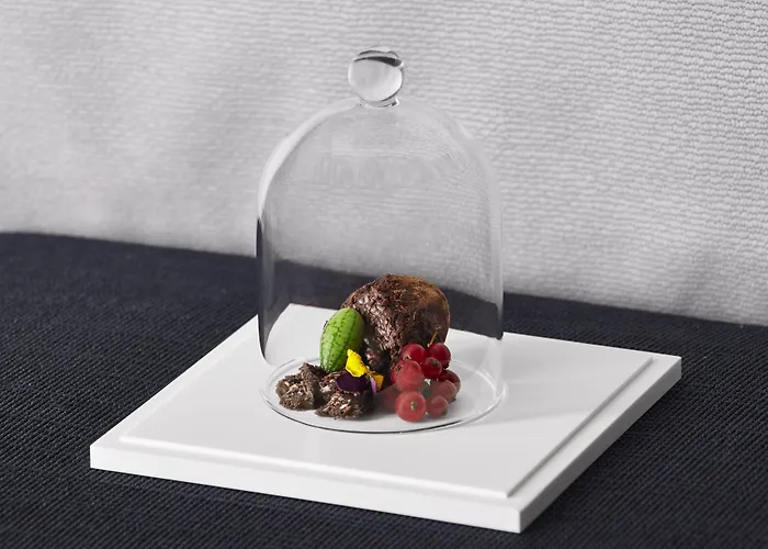 Intercontinental - By Ihg 5*